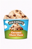 Karamelroomijs met een swirl van karamel en choco-karamel chunks